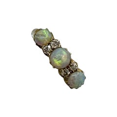 Viktorianischer Opal Old Mine Cut Diamantring 18K Gold Antike Hochzeit Verlobung
