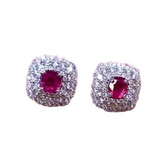 Pendientes de oro de 18 quilates con certificado AIG de 1,22 rubíes siameses y 1,15 quilates de diamantes