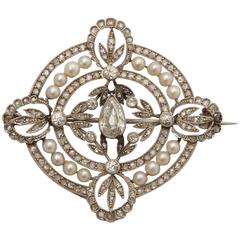 1910 Edwardian Delicate And Reticulated Diamond With Pearls Platinum Brooch