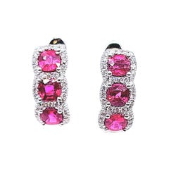 2,15 ct Natürlicher Rubin & Diamant Huggies
