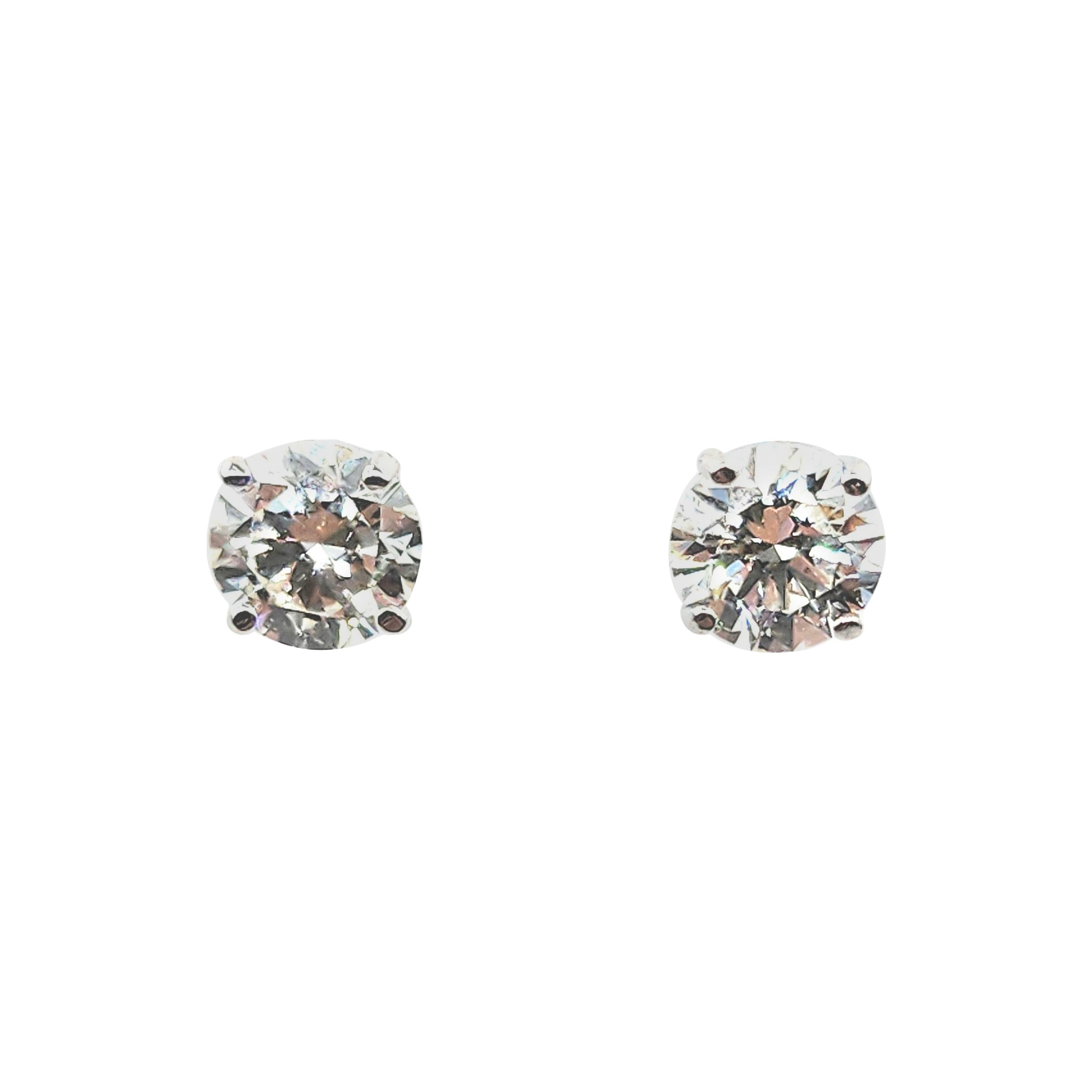 2.01 ct Diamond Stud Earrings For Sale