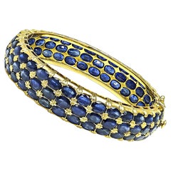 85.00ct Sapphire Gold Bangle