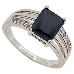 Anillo de hematites en corte tijera de plata de ley, piedras de acento CZ transparentes, tamaño 11,75