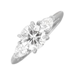 Tiffany & Co. Anillo engarzado con diamantes talla brillante redonda, color G, platino