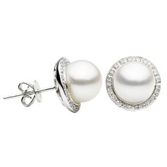 Boucles d'oreilles Akoya en or blanc 14 carats avec halo de diamants et perles de 0,10 carat 8 à 9 mm