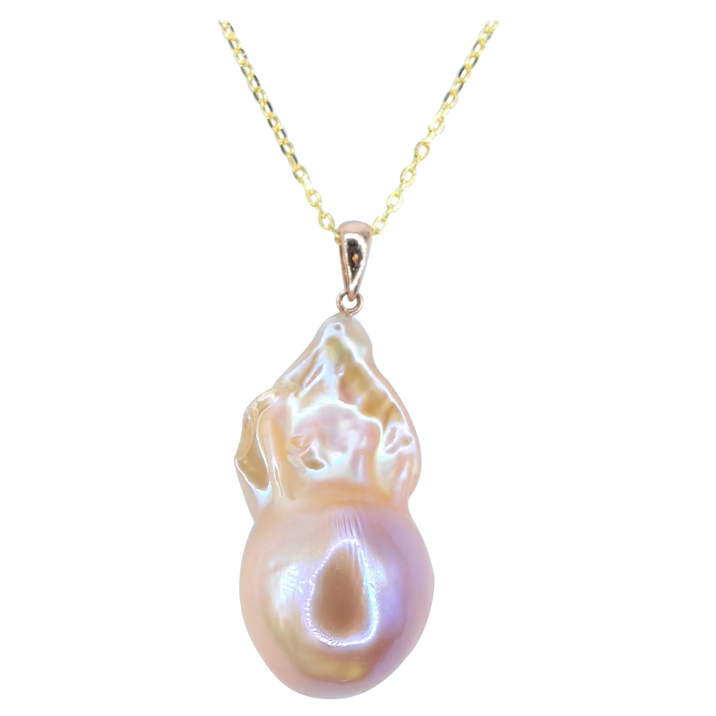24.18ct Unicorn Hue Pink Baroque Pearl Necklace Pendant in 18K Yellow Gold