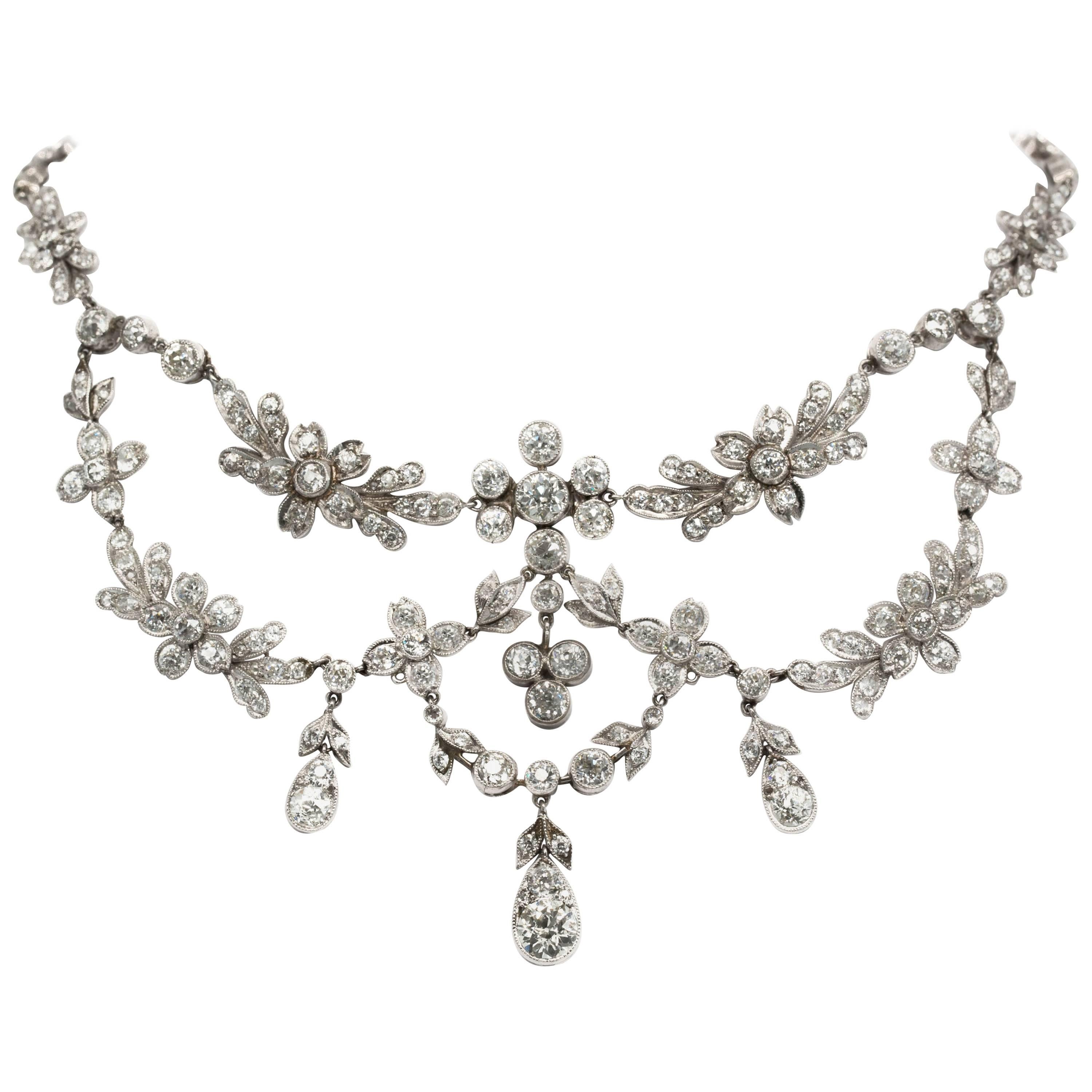 30.00 Carat Platinum Deco Necklace For Sale