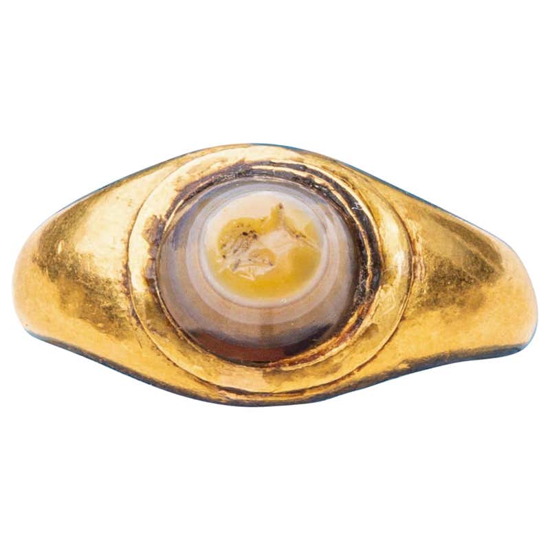 A Roman intaglio gold hardstone ring For Sale at 1stDibs