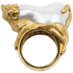 Dramatic White South Sea Pearl Diamond Gold Panther Ring