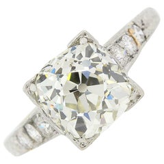 Certified 2.67 carat Old European Cut Diamond Platinum Ring