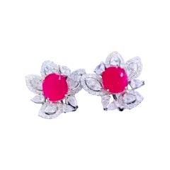 Rubíes de Birmania certificados AIG de 6.90 qt  Pendientes de oro de 18 quilates con diamantes de 3,60 quilates