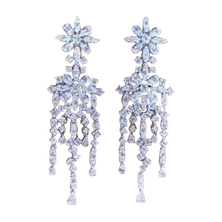 AIG Certified 5.00 Carat Natural Diamonds 18K Gold Earrings