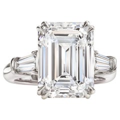 GIA-zertifizierter Diamantring mit 10 Karat im Smaragdschliff