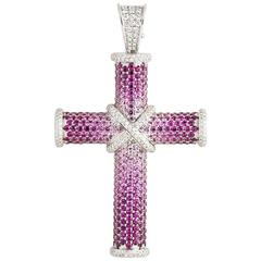 Theo Fennell Pendentif croix en diamant et saphir rose 1::61ct