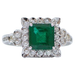 Smeraldo, diamanti, anello di platino.