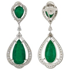 Orecchini a pendente con gemma di smeraldo dello Zambia, diamante, oro bianco 14 carati, nuovo
