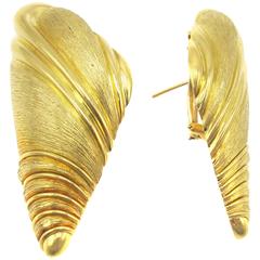 Henry Dunay Yellow Gold Sea Shell Ear Clips 2