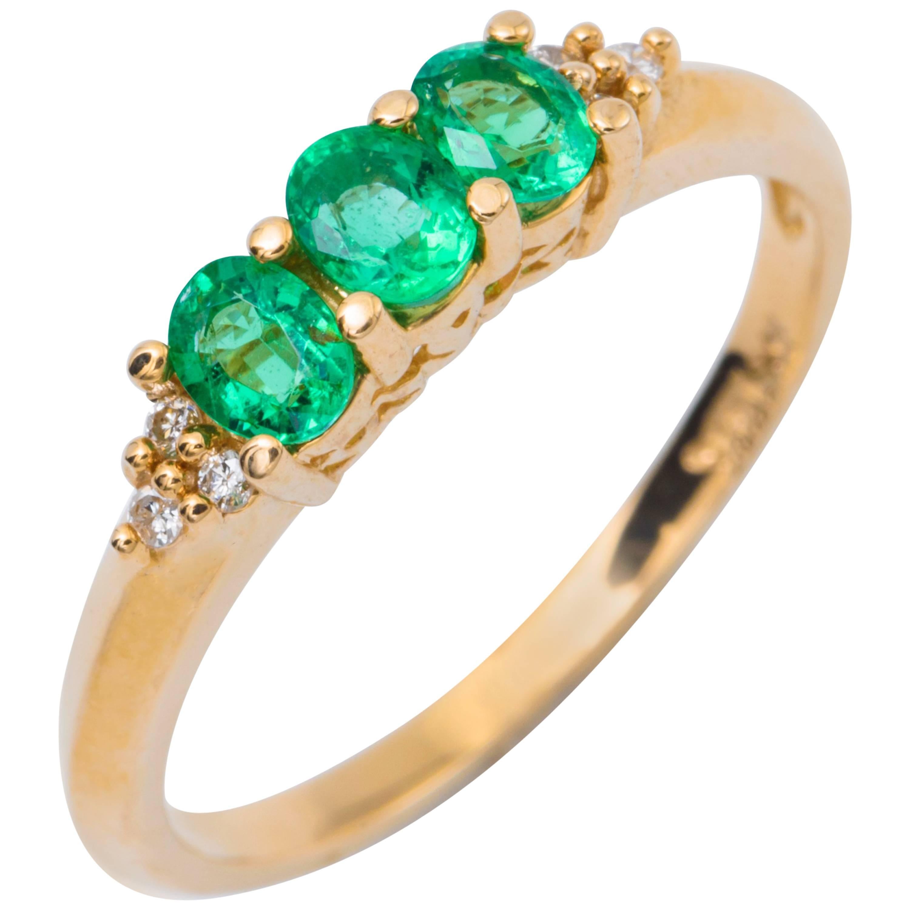 Oval Emerald Tree Stone Ring and Diamond Accent 14 Karat Yellow Gold Band