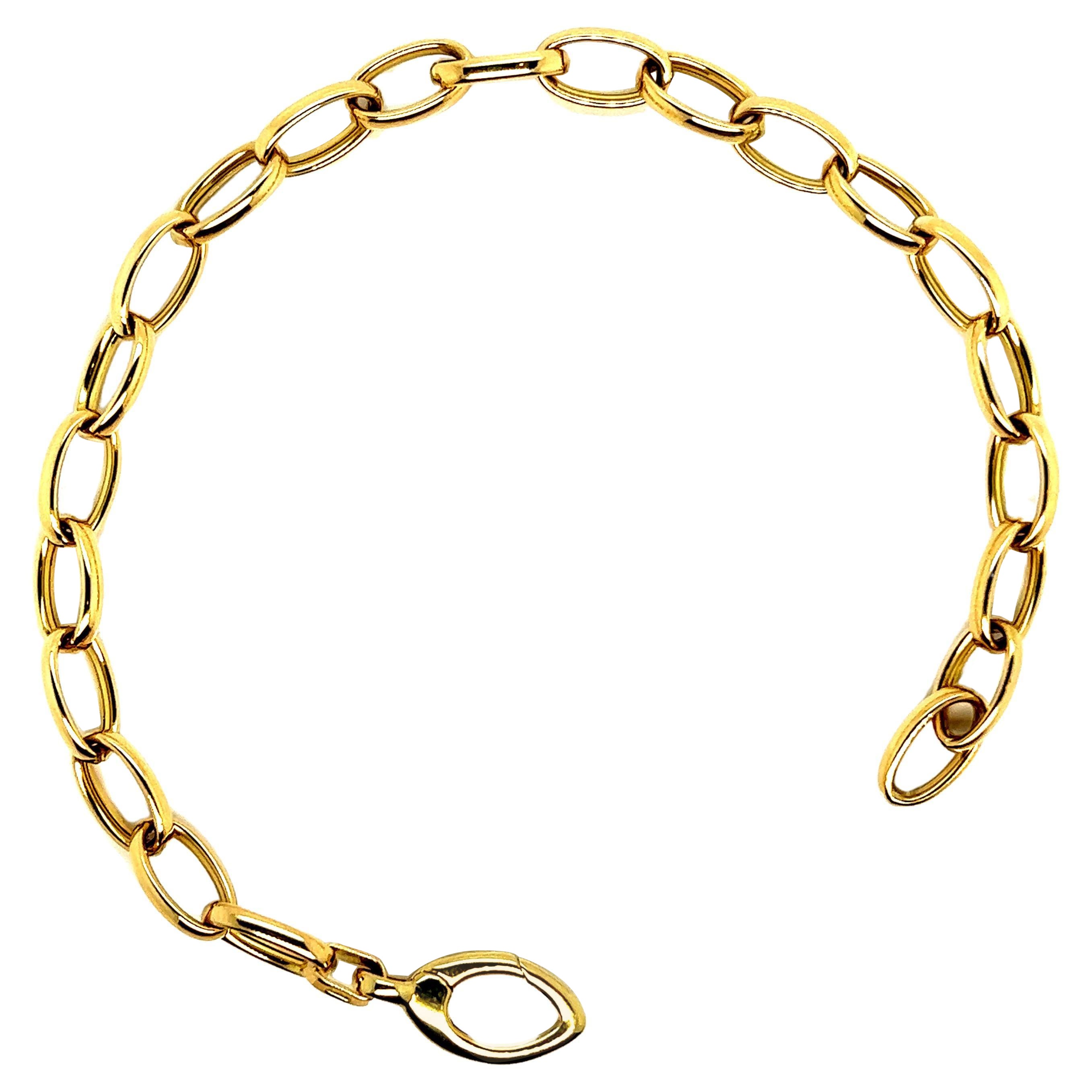 Bracelet French Curb Small Links Yellow Gold 18 Karat For Sale