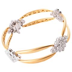 18 Karat White Yellow Gold 4.12 Carat Diamond Bracelet 7