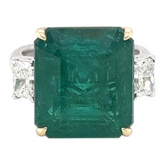 Bague de cocktail certifiée 15,01 carats de diamant taille émeraude