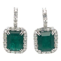 Boucles d'oreilles pendantes 23.37 carats, émeraude octogonale et diamant