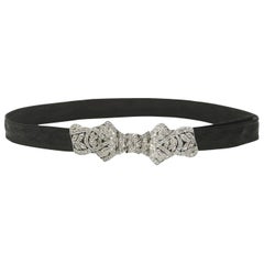 Art Deco Diamond and Platinum Bow Choker Necklace, circa 1930