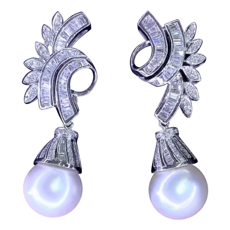 GIT Certified South Sea Pearls 4.00 Carat Diamonds 18K Gold Earrings