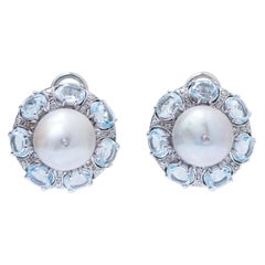 Aquamarinfarbener Topas, graue Perle, Diamanten, Ohrringe aus 14 Karat Weißgold.
