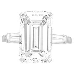 GIA Certified 4.01 Carat Emerald Cut Diamond F Color VVS2 Clarity in Platinum