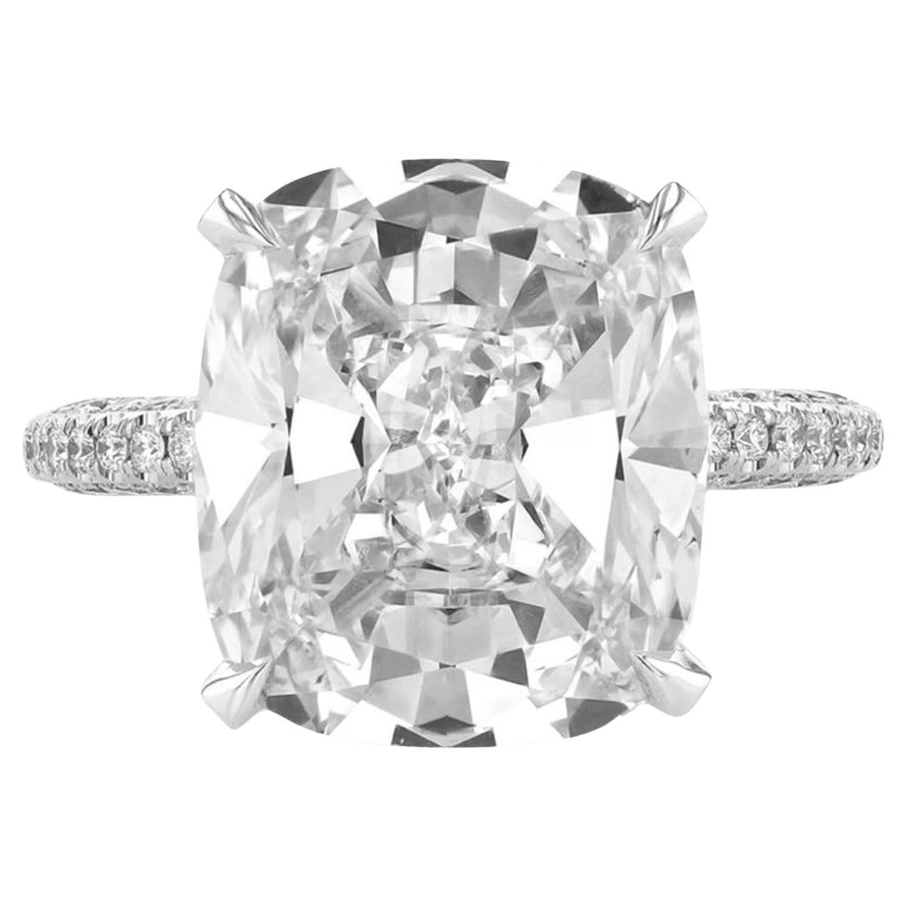 Anillo de diamantes talla cojín de 10,01 quilates certificado por el GIA en oro blanco de 18 quilates con pavé