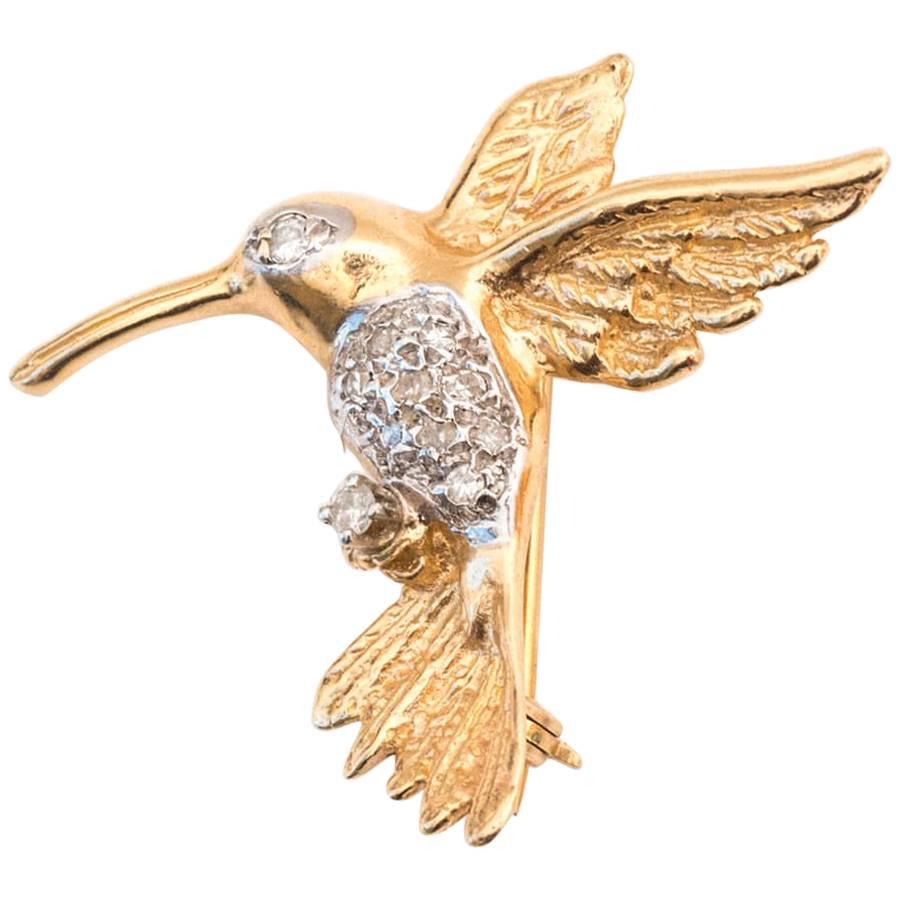 1950s Hummingbird Pin in 14 Karat Gold and Diamonds