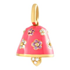 Aaron Basha, in oro 18 carati, con diamanti e zaffiri rosa e smalto, Charm a forma di campana con fiori