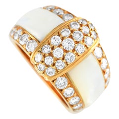 Van Cleef & Arpels Anello vintage in oro giallo 18 carati con diamante e madreperla da 1,38 carati