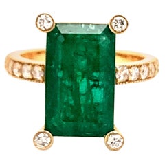 Bague en or 14 carats avec diamant émeraude naturelle de 4,37 carats, certifiée GIA