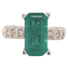 Anillo de diamante esmeralda natural de oro de 14 quilates 2,95 TCW certificado