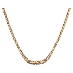 French Modern 18 Karat Yellow Gold Interlaced Flat Mesh Necklace