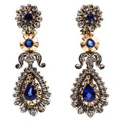 Orecchini a goccia in oro giallo con diamante bianco e zaffiro blu, in stile Art Deco, realizzati a mano