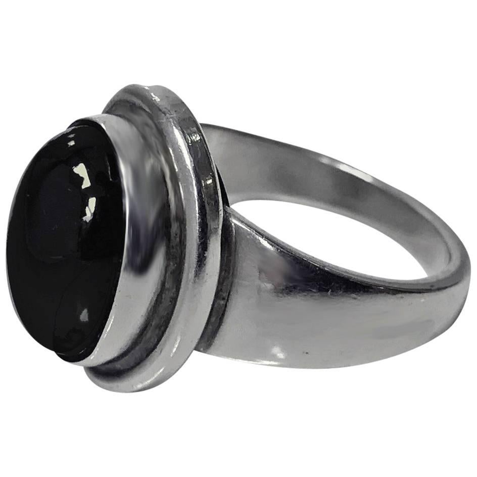 Georg Jensen Ladies Ring, Designed by Harald Nielsen