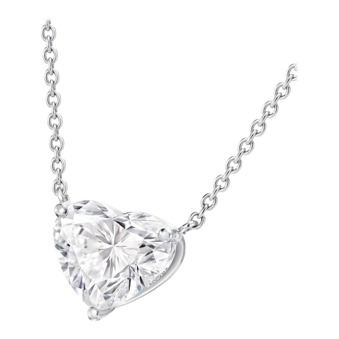 Ciondolo con diamante a forma di cuore da 10,01 carati  E Colore  Chiarezza VS2 in vendita