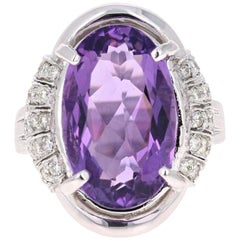 Bague cocktail en or blanc 14 carats avec améthyste de 10,59 carats et diamants