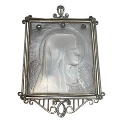 14kt white & yellow gold mine cut diamonds shell cameo of woman with halo