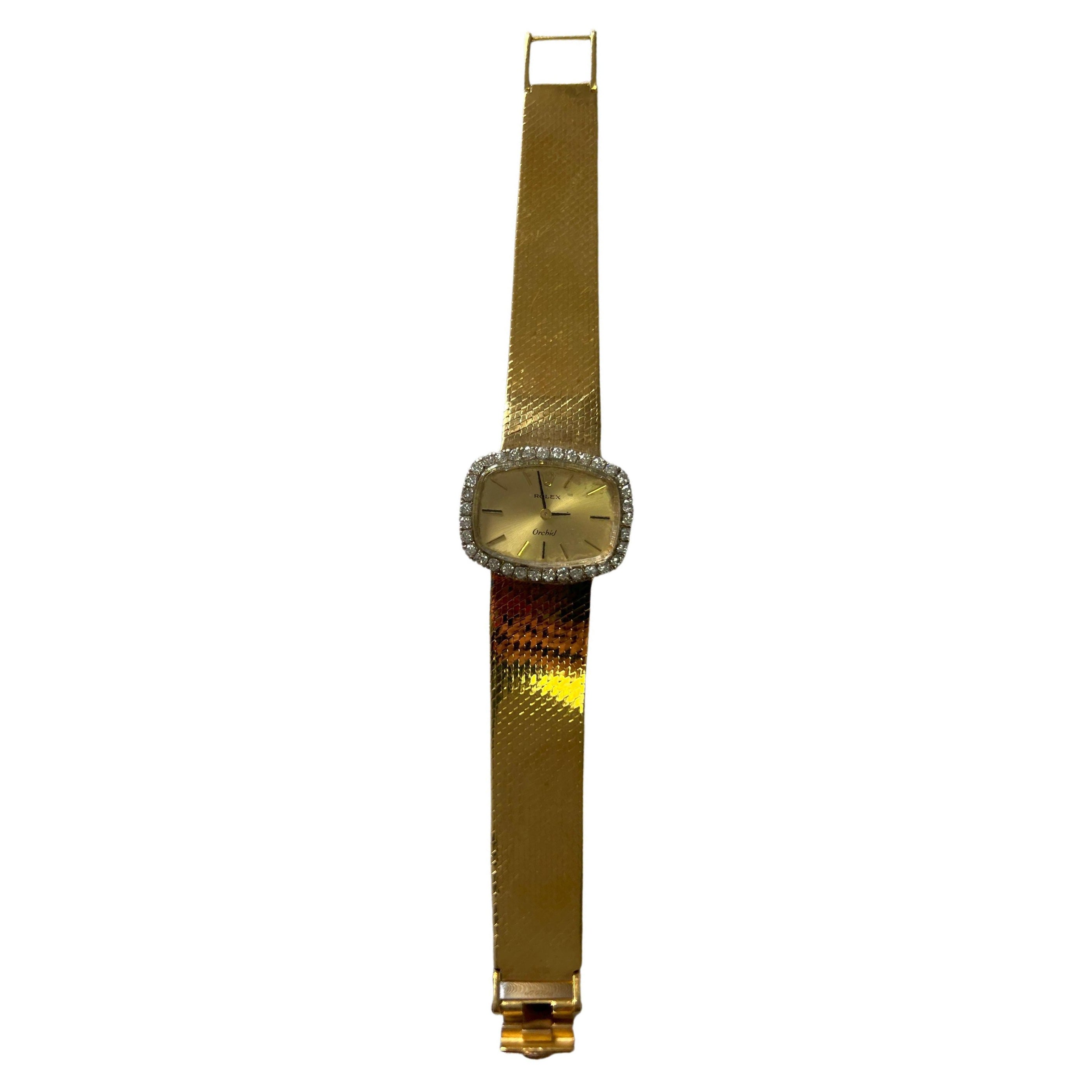Vintage Rolex Orchid Diamonds Halo Set 18 Karat Yellow Gold Estate Classic Watch