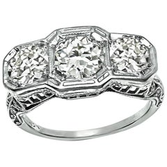 Vintage 1.75cttw Diamond Gold 3 Stone Ring