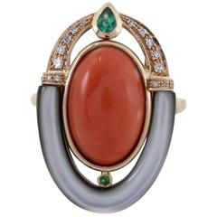 Luise Diamonds Emerald Mother-of-Pearl Coral Fashion Ring 3