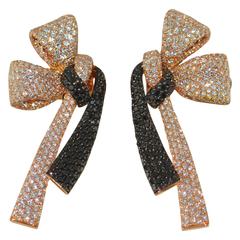 Palmiero Diamond 18 Karat Gold Bow Earrings 10