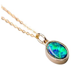 Geometrischer ovaler australischer Doppelt-Opal-Opal-Anhänger 14k Gelbgold