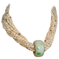 Michael Kneebone Anello degli arcieri in giadeite Collana con perle di riso
