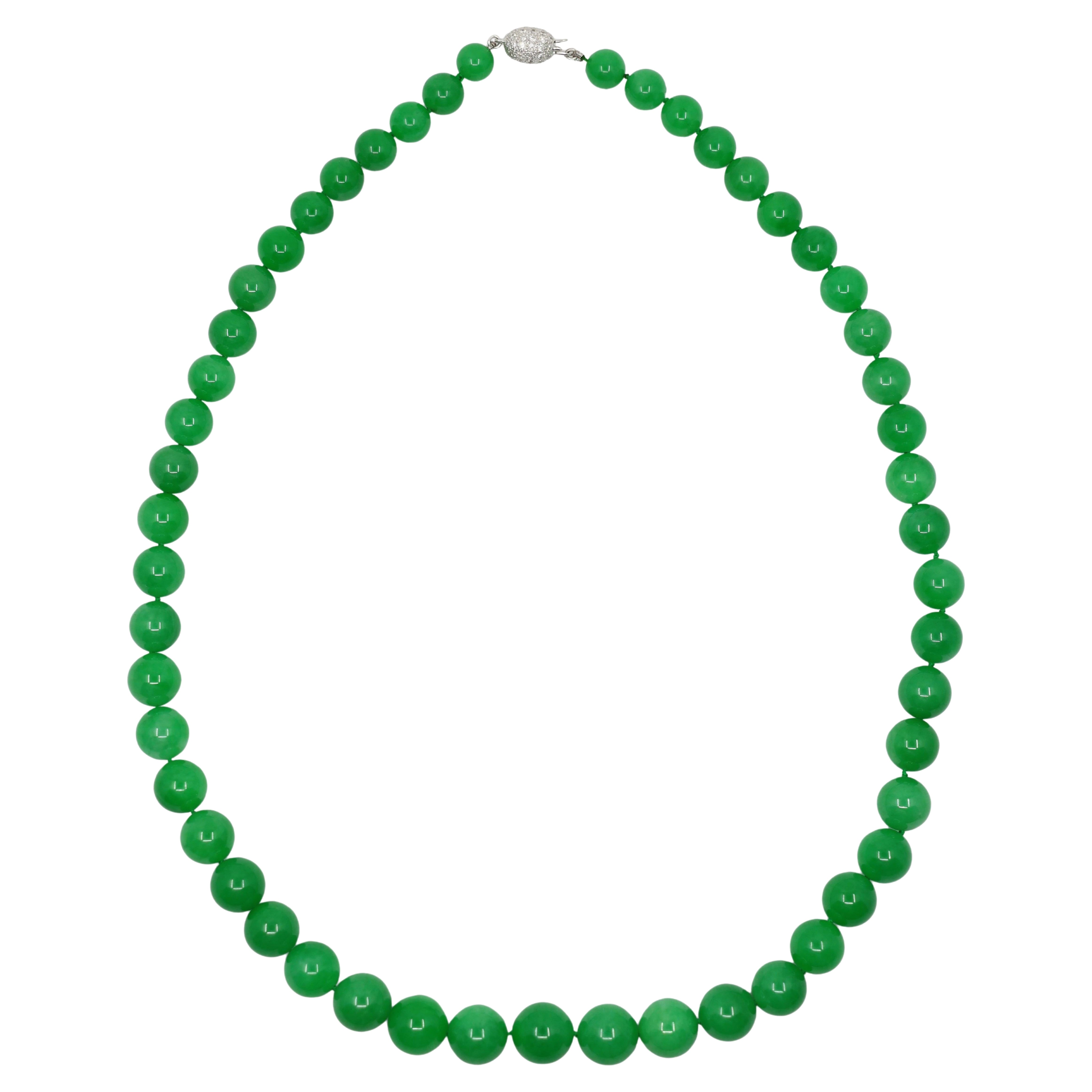 18K White Gold Jadeite Bead Necklace