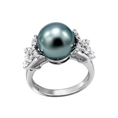 Modern Pearl Diamond White 18K Gold Ring For Her